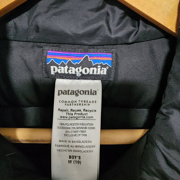 Bundle Of 2 Kids Patagonia Jacket/Sweater Size Medium With Flaws Warm Duckdown - Picture 10 of 16